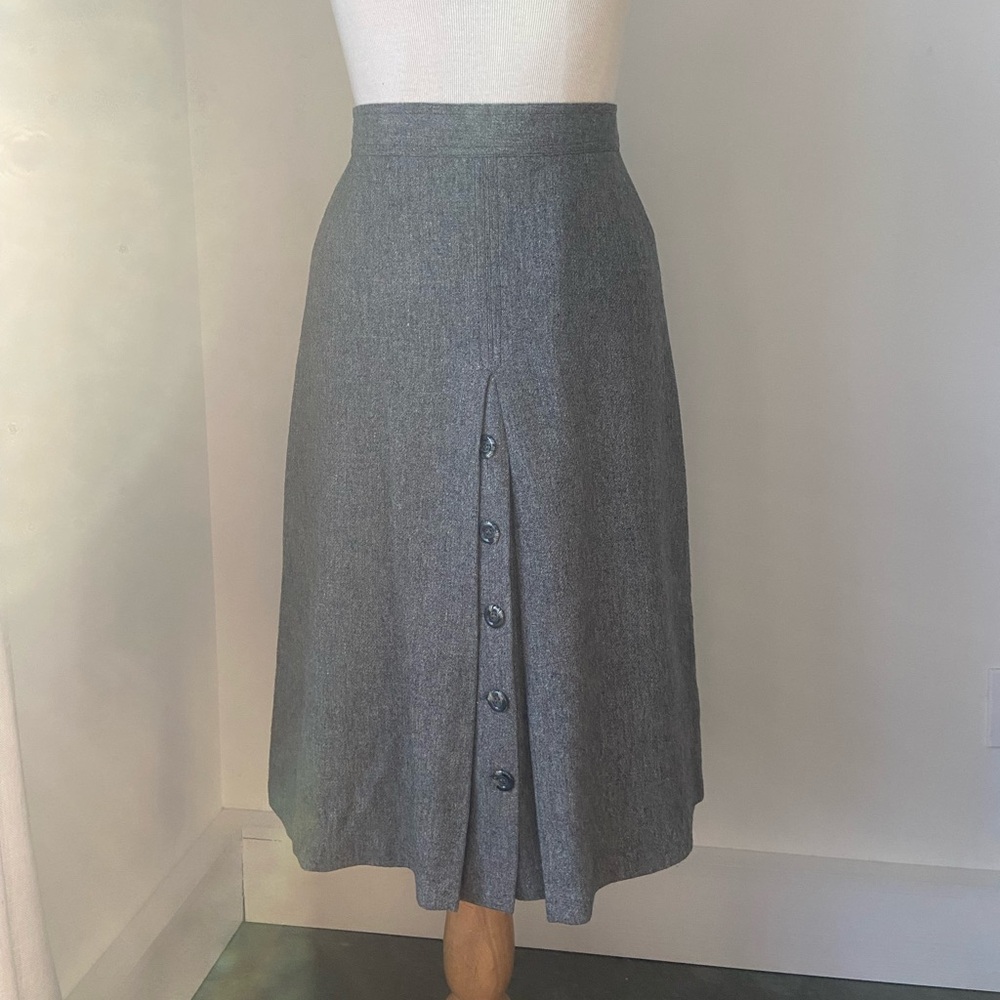 Vintage Wool Skirt 📚